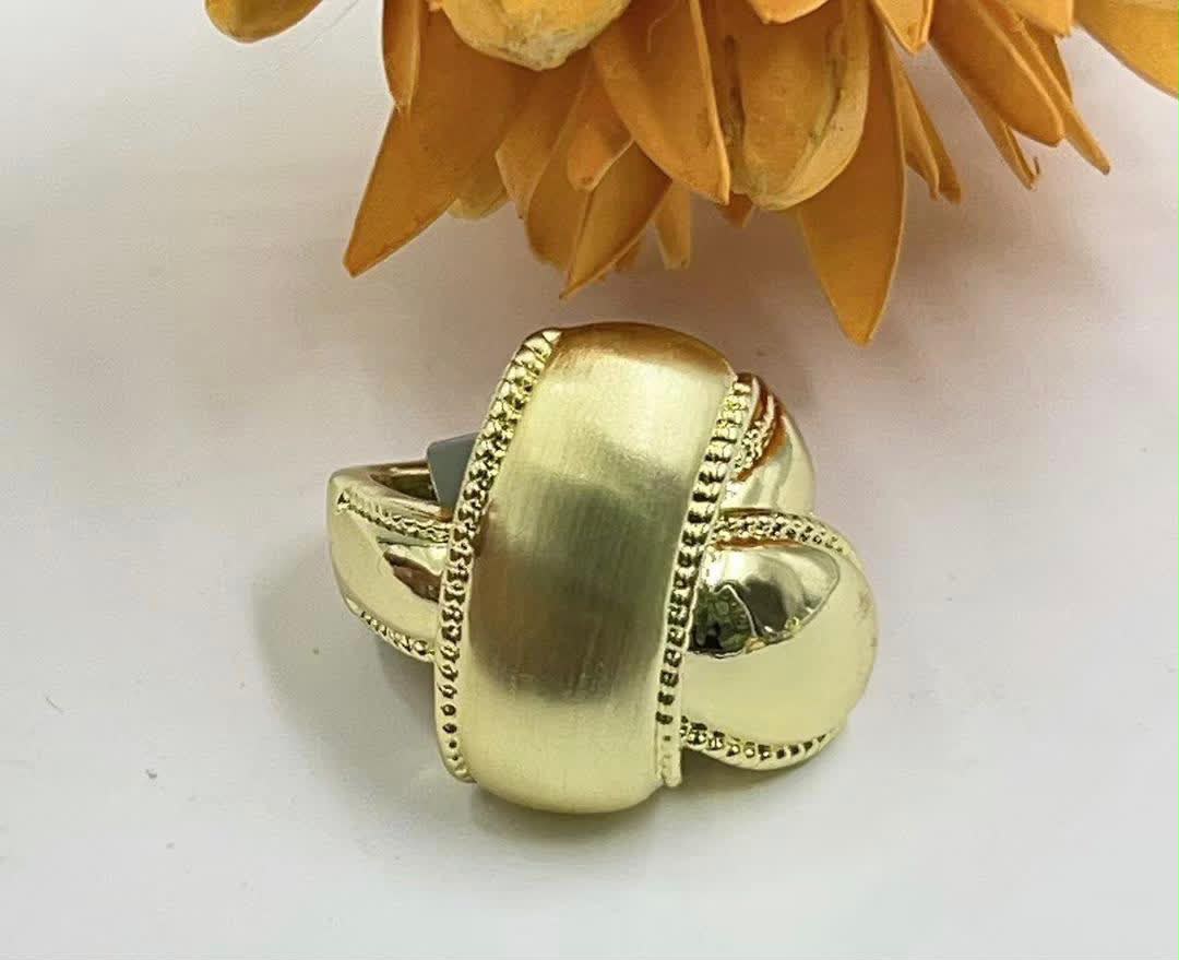 Interlock Ring