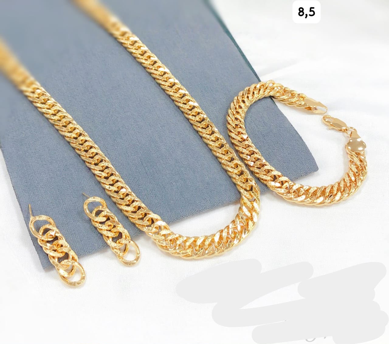 3-piece gold chain