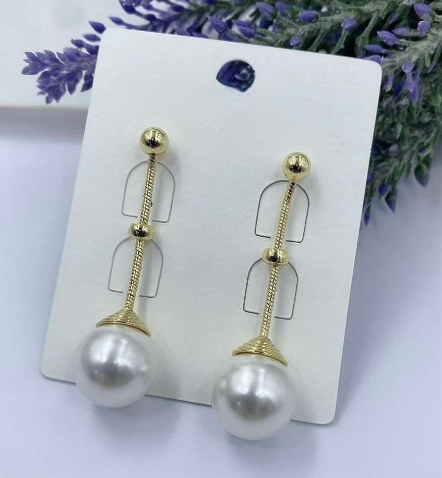 Gold n pearl drop earrings