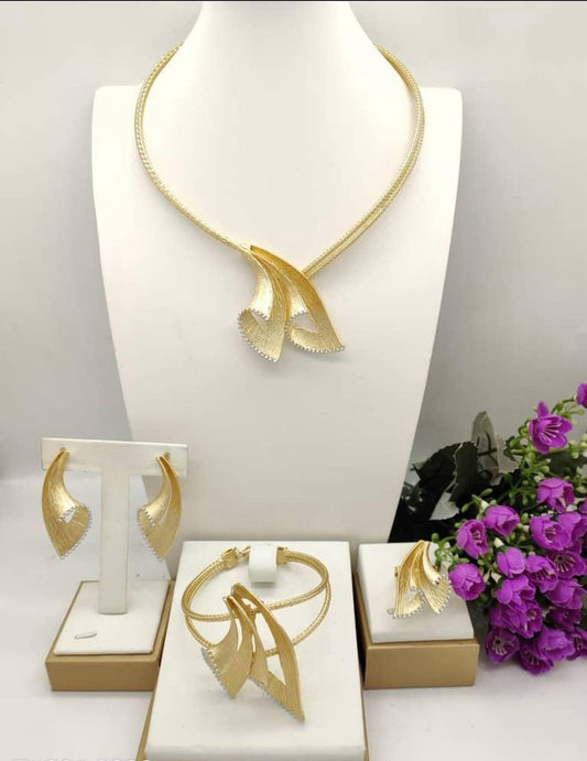 4pcs Gold Jewelry Set with Silver Accent