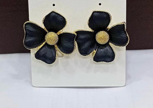 Matte Black n gold Flower-design Earrings