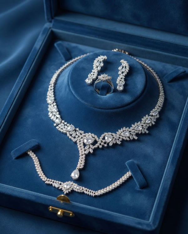 The Grand Pear Jewelry Set