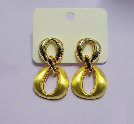 Figure 8 Drop Earrings