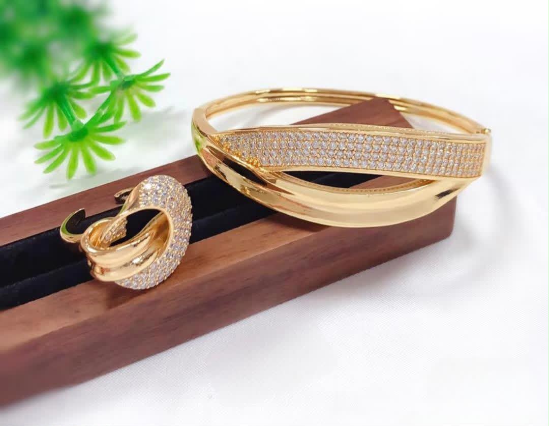 Ring and Bangle Gold Set